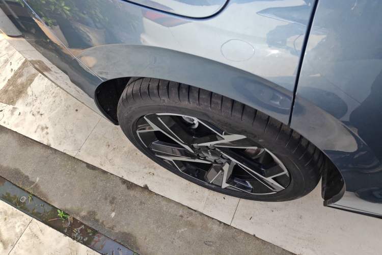 Used Lynk & Co 07 2024 EM-P 126 Long-Range Ultra
