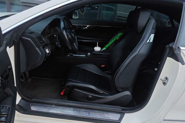 Used Mercedes-Benz E-Class 2011 E 260 CGI Coupe