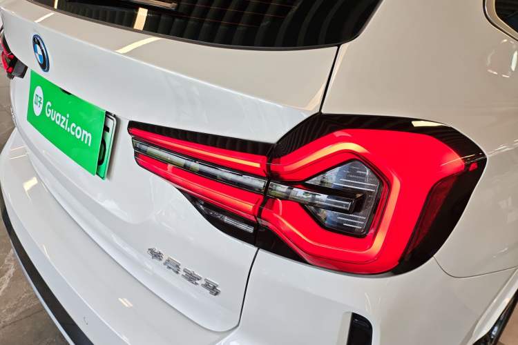 Used BMW iX3 2024 Leading Model
