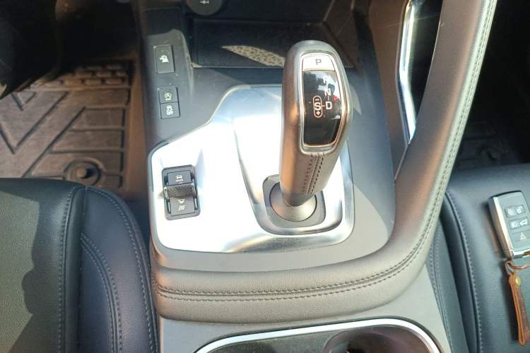 Used Jaguar E-PACE 2018 P250 SE China VI