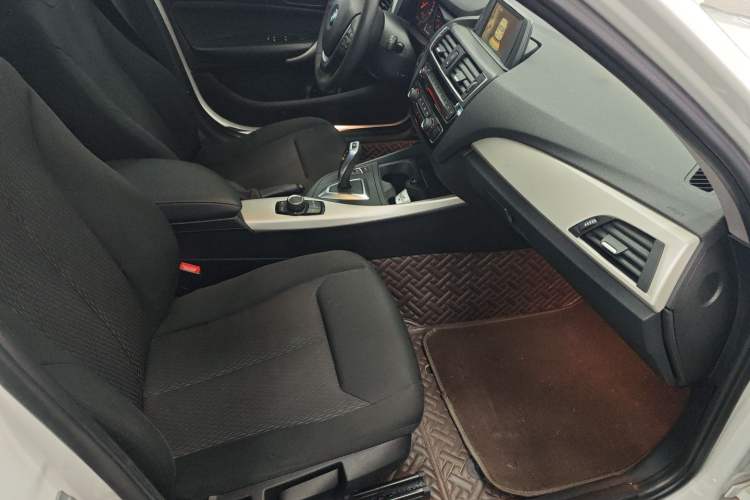 Used BMW 1 Series 2016 118i Leading Model Right Front Seat