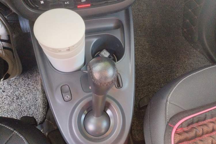 Used smart forfour 2016 0.9T 66 kW Pioneer Edition