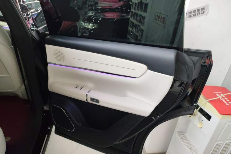 Used CHANGAN NEVO Q07 2025 215 Prestige Edition Right Rear Door Interior