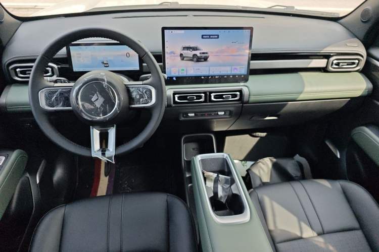 Used Baojun Spark EUV 2026 Model 301km Coffee Entrepreneur Edition
