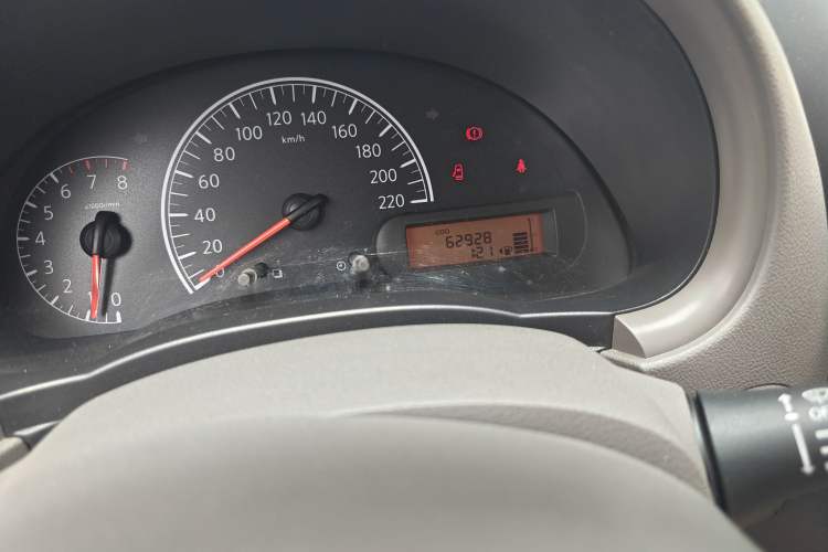 Used Nissan Sunny 2011 1.5XE Manual Comfort Edition
