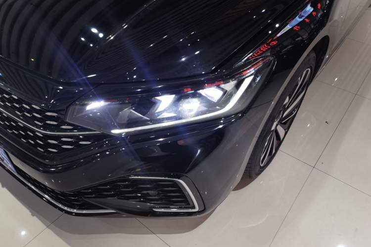 Used Volkswagen Passat 2022 330TSI Starry Elite Edition
