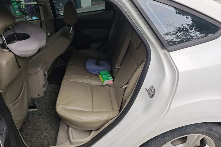 Used Ford Focus 2015 Sedan 1.6L Automatic Comfort Model Left Rear Seat