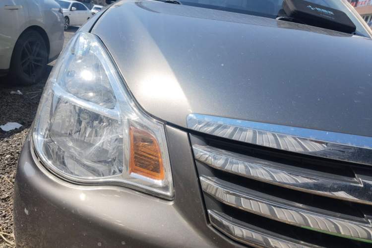 Used Nissan Sylphy 2019 Classic 1.6XE+ Manual SmartConnect Leading Edition Right Front Headlight