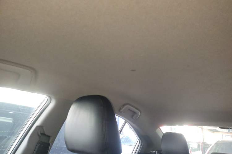 Used Toyota YARiS L Zhi Xiang 2022 1.5L CVT Luxury PLUS Edition Headliner