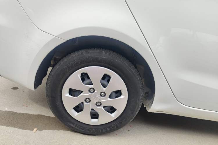 Used Kia K2 2015 Sedan 1.4L Automatic GLS