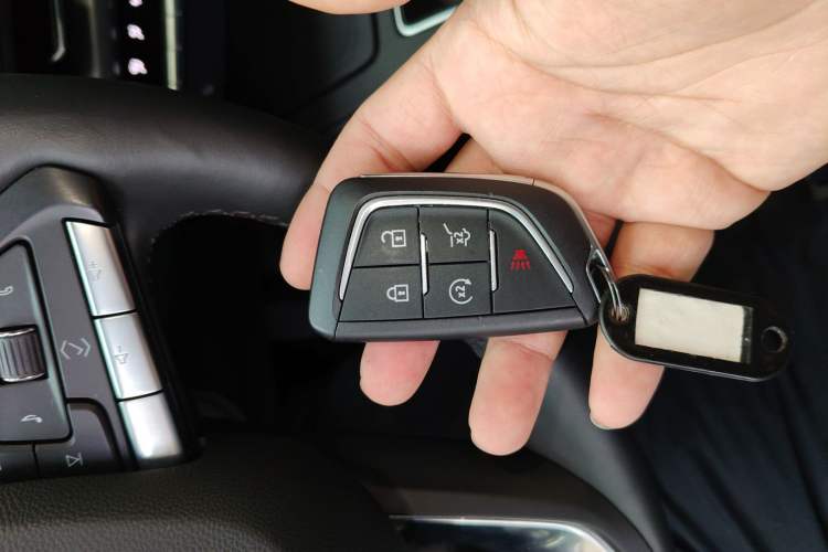 Used Cadillac XT4 2024 Facelift 28T Two-Wheel-Drive Luxury Version Interior 1