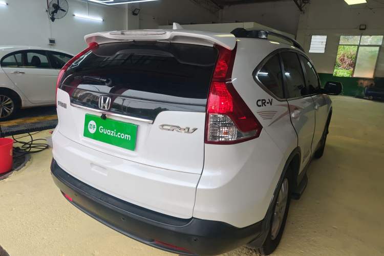 Used Honda CR-V 2012 2.0L two-wheel drive urban version
