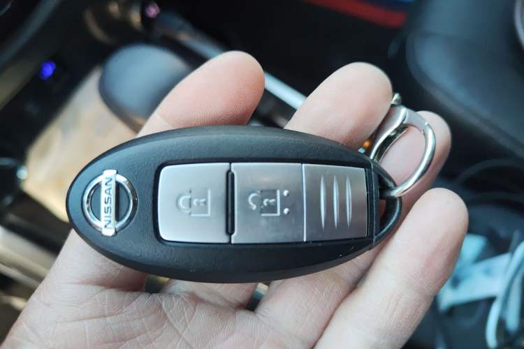 Used Nissan Terra 2020 2.5L XV 4WD Automatic Four-Wheel Drive Flagship Edition
