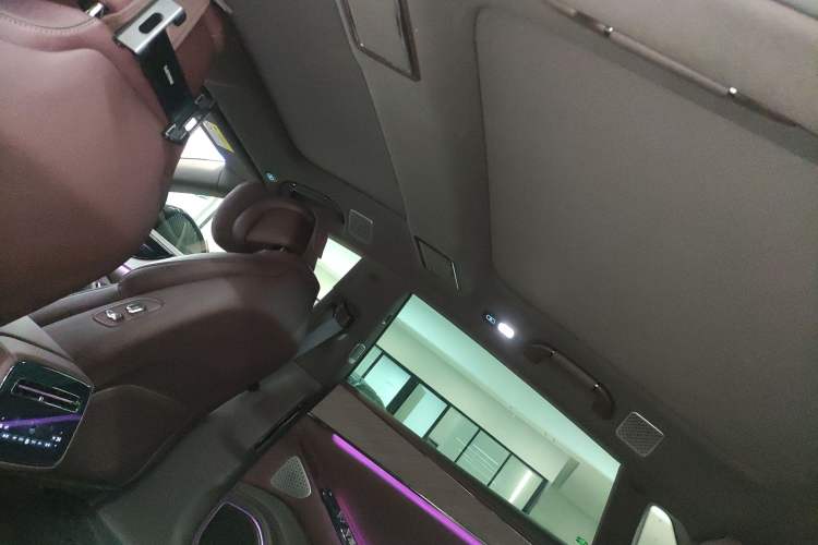 Used Denza Z9GT 2024 1100 Four-Wheel Drive Ultra Version Headliner