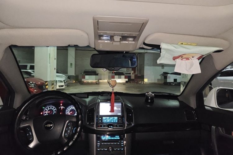 Used Chevrolet Captiva 2014 2.4L 4x4 Flagship Edition 7 Seats
