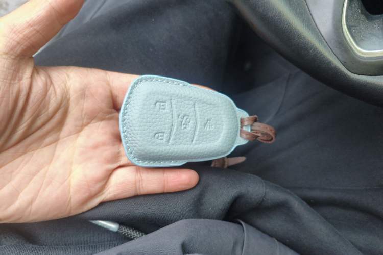 Used Cadillac XT4 2022 28T Two-Wheel Drive Prestige Version