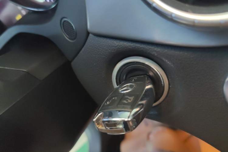 Used Mercedes-Benz CLA 2014 CLA 260 4MATIC
