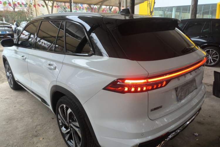 Used Geely Auto Monjaro L 2024 2.0TD High-Power Automatic Two-Wheel Drive Skyline Edition
