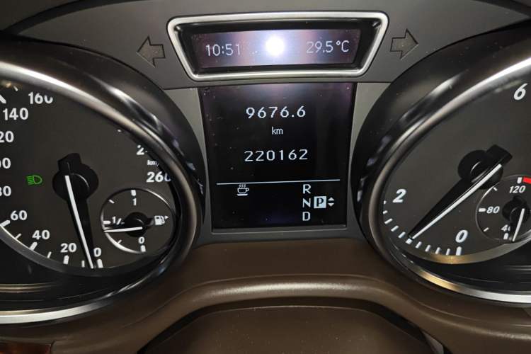 Used Mercedes-Benz M-Class 2012 ML 350 Luxury Edition