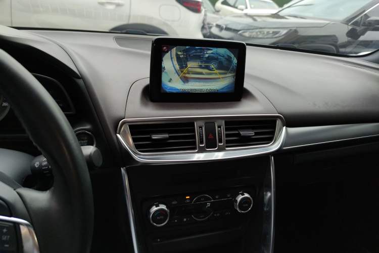 Used Mazda CX-4 2016 2.0L Automatic 2WD Blue Sky Luxury Edition