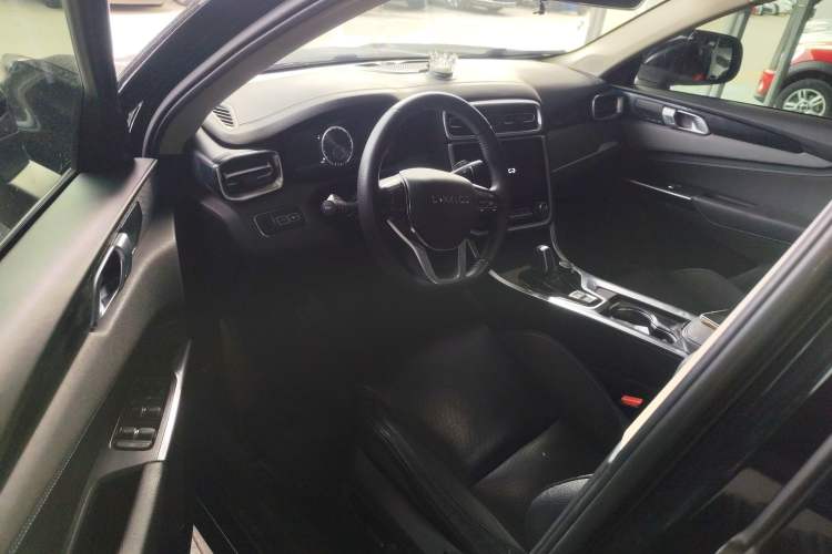 Used Lynk & Co 01 EM-P 2019 1.5T PHEV Jing Meeting China VI Emission Standards