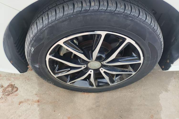 Used BYD Song MAX 2017 1.5T Automatic Smart Connect Luxury 7-Seater
