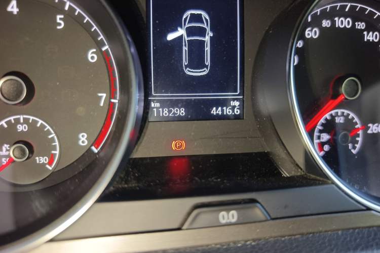 Used Volkswagen Golf 2015 1.4TSI Automatic Luxury Model