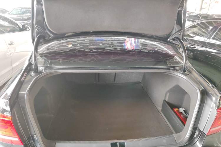 Used Volkswagen Magotan 2016 1.8TSI Smart Enjoyment Leading Model
