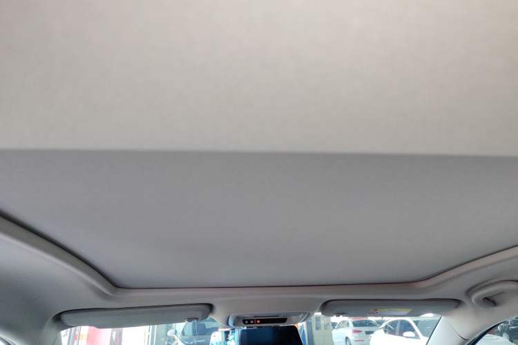 Used Chevrolet Malibu XL 2022 535T Automatic Sport Edition Headliner