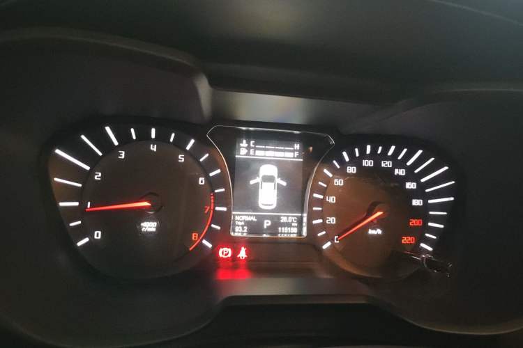 Used GAC Trumpchi GS4 2017 235T Automatic Two-Wheel Drive Luxury Smart Connectivity Version Instrument Cluster