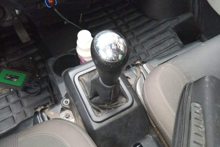 Used Dongfeng Xiaokang C36 2024 1.5L Standard II Gear Lever
