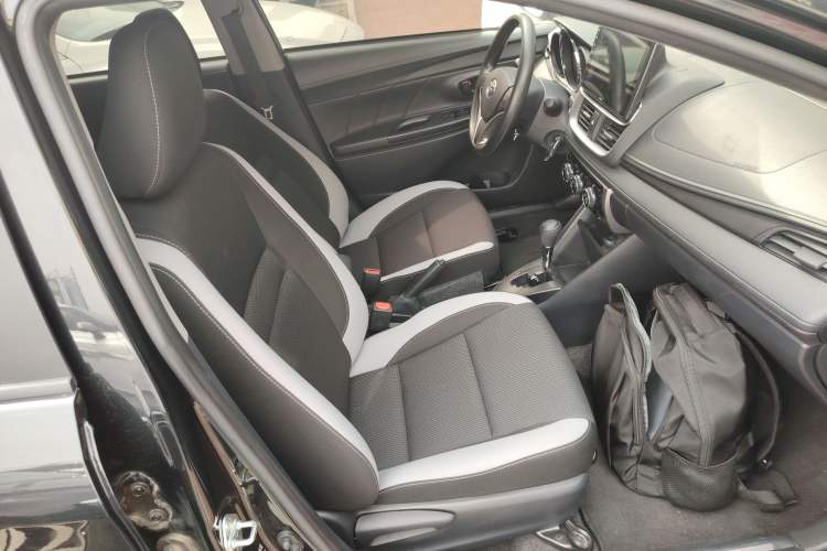 Used Toyota YARiS L Zhi Xuan 2022 X-Trail 1.5L CVT Leading PLUS Edition Right Front Seat