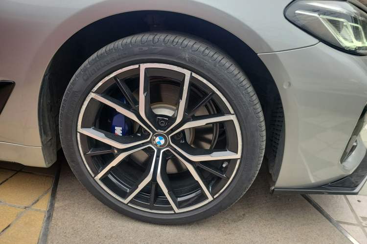 Used BMW 5 Series New Energy 2021 535Le Pioneer Edition M Sport Package
