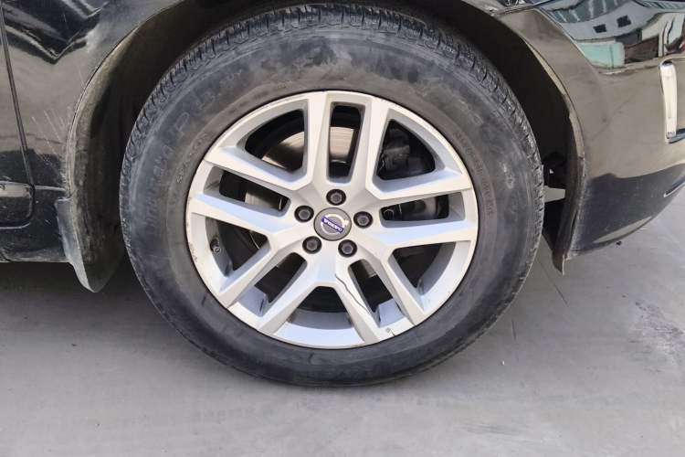 Used Volvo XC60 2017 T5 Smart Upgrade Edition