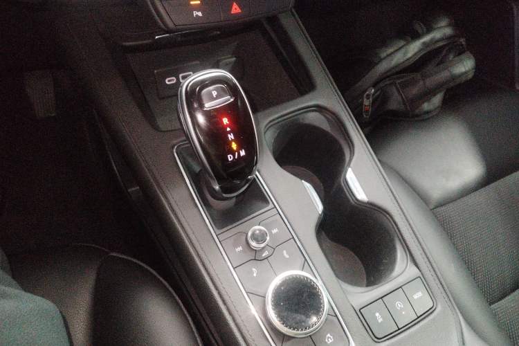 Used Cadillac XT4 2021 28T Two-Wheel Drive Tech Edition