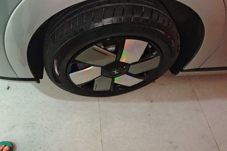 Used XPeng X9 2024 702 Ultra-Long Range Pro