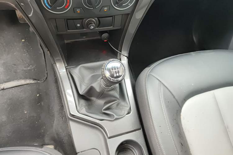 Used Great Wall Wingle 5 2023 2.0T Diesel Two-Wheel Drive Advanced Big Double
