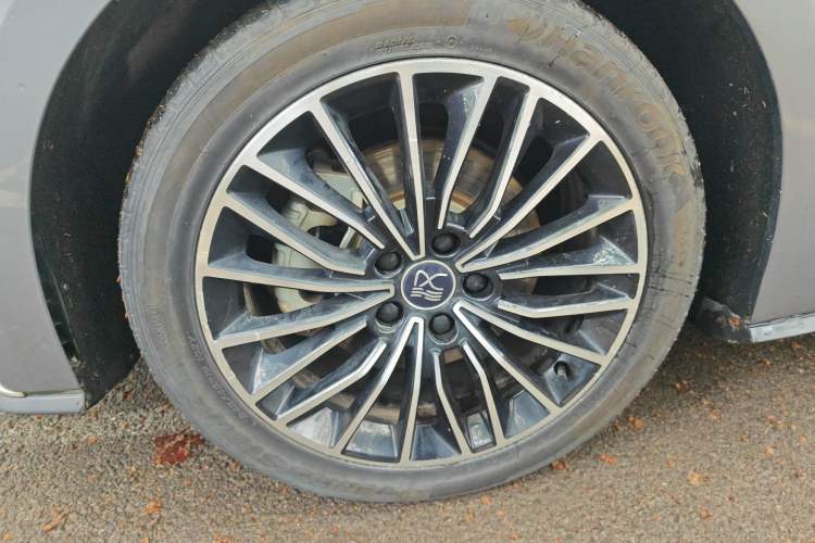 Used BYD Han 2020 DM Four-Wheel Drive Performance Edition Luxury Model Left Front Wheel Hub