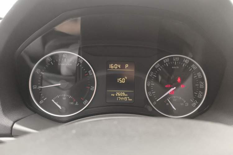 Used Skoda Octavia 2010 1.6L Automatic Yijun Edition
