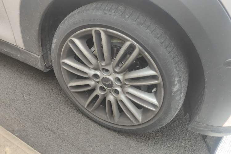 Used MINI 2022 1.5T COOPER Classic Edition