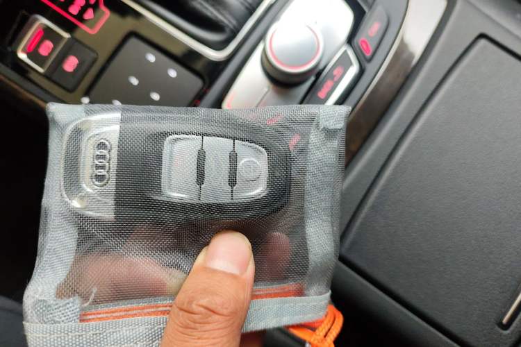 Used Audi A6L 2015 TFSI Millionth Anniversary Intelligent Model Vehicle Key