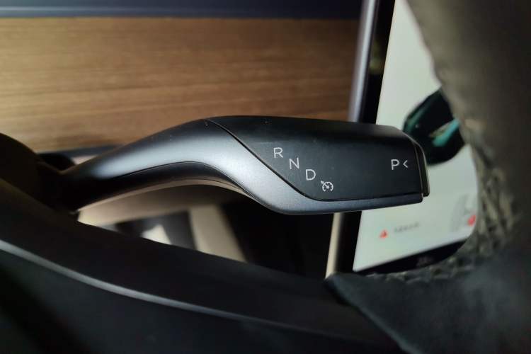 Used Tesla Model Y 2021 Long-Range All-Wheel-Drive Version