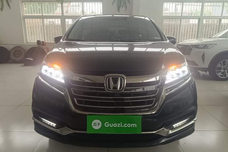 Used Honda Elysion 2019 2.0L Hybrid Supreme Edition Front
