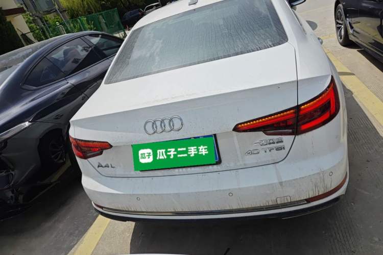 Used Audi A4L 2019 40 TFSI Ambition China VI
