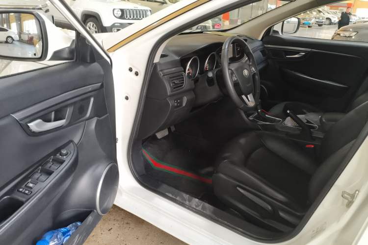 Used Bestune B50 2016 1.4T Automatic Luxury Model Driver Seat