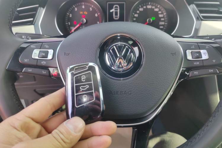 Used Volkswagen FAW-Volkswagen CC 2020 330TSI Huayan Edition China VI Standard