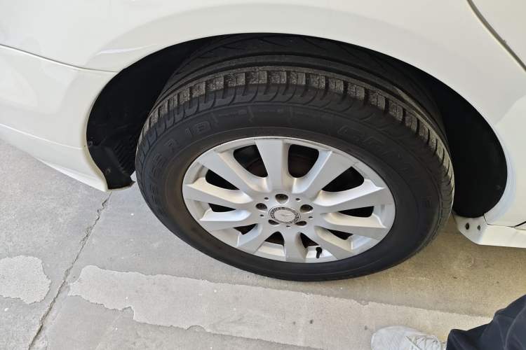 Used Mercedes-Benz R-Class 2014 R 320 4MATIC Business Model