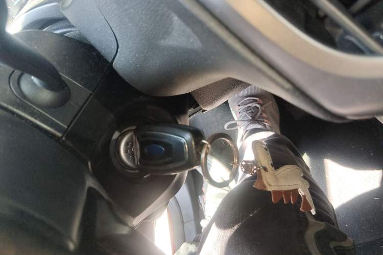 Used Ford Focus 2012 Sedan 1.6L Automatic Fashion Edition
