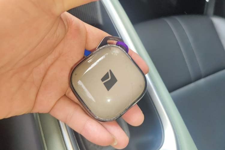 Used Baojun Spark EUV 2025 Flagship Edition 5 Seats Vehicle Key