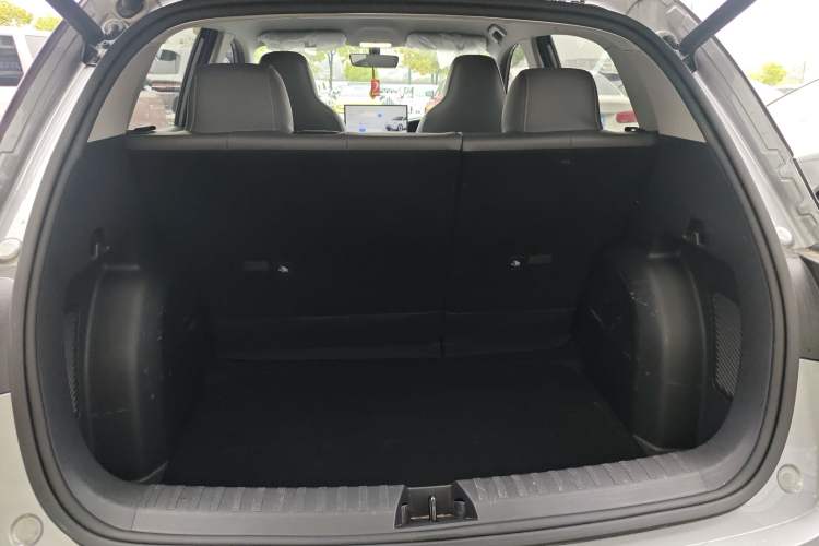 Used Geely Galaxy Geome 2025 310km Dream Edition Trunk